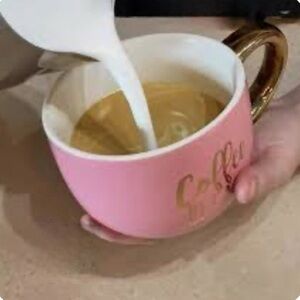 Mug Coffee Tea Cereal Ice Cream Bougie Oversized Fancy Pink and Gold NWOT